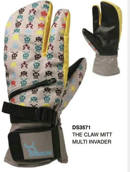 Demon Other - 🌟HP🌟🆕Demon Claw Invader Mitt!